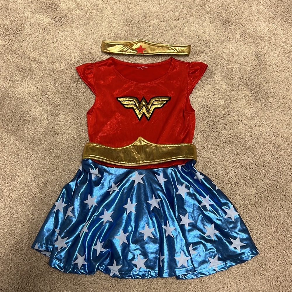 Wonder Woman kids costume - Picture 2 of 5